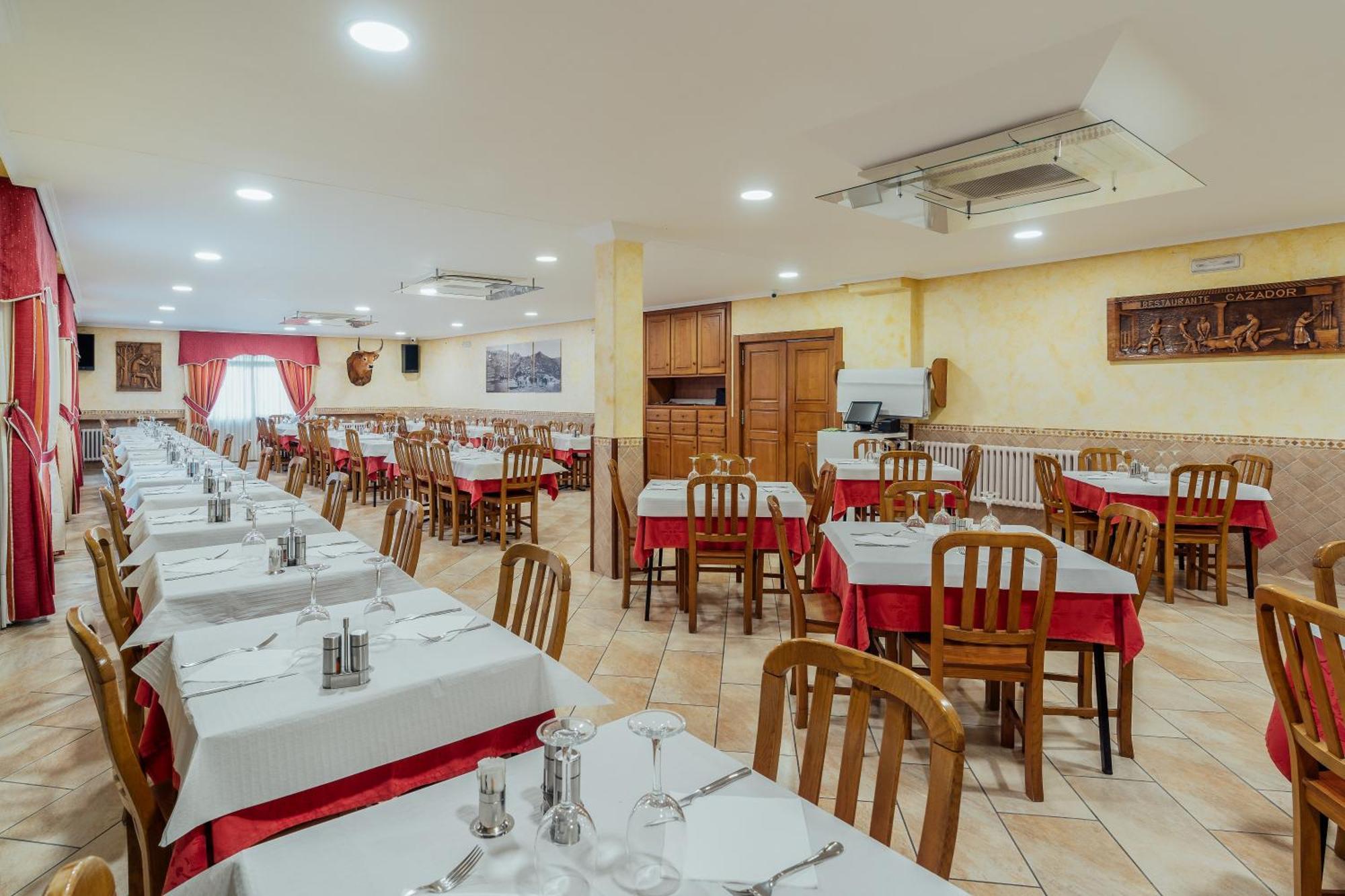 Hotel Restaurante Cazador Pereiro Exteriér fotografie